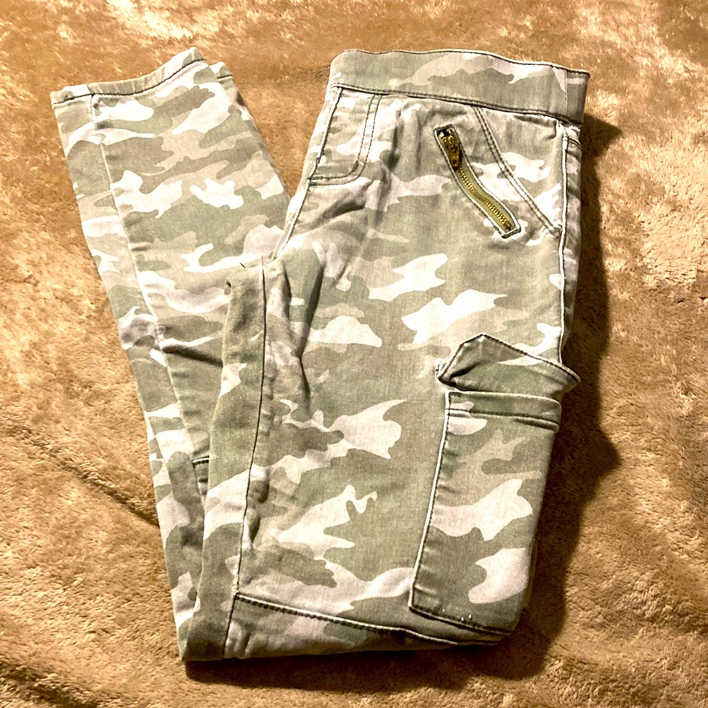 Camo jeans